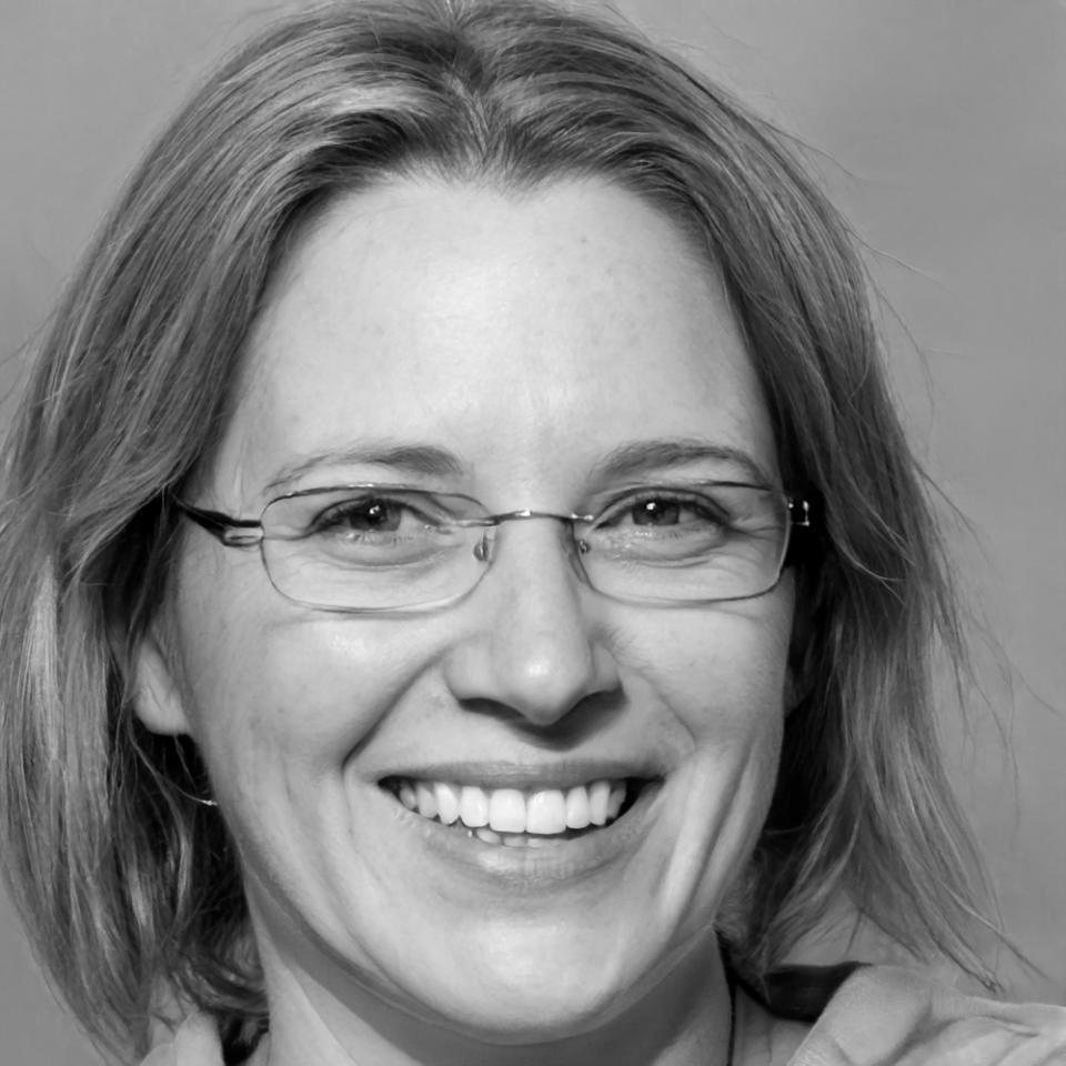 Sarah Weber, Finanzexpertin